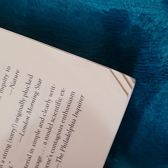 Elegant Universe superstrings hidden dimensions & quest for the ultimate theory - Picture 8 of 8